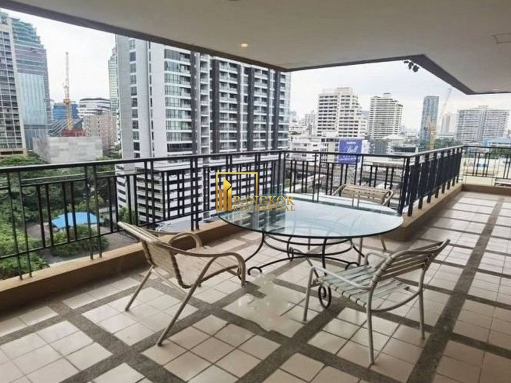 picture Extremely Spacious 3 Bed Luxury Apartment in Phrom Phong - BR0404AP - 11/19