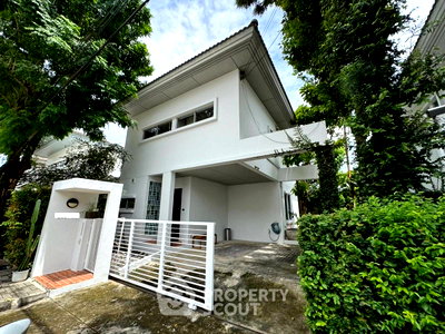 ขายบ้านเดี่ยว : บ้านเดี่ยว 3 ห้องนอน ในโครงการ Noble Geo Watcharapol ทำเลท่าแร้ง (ID 3247589)