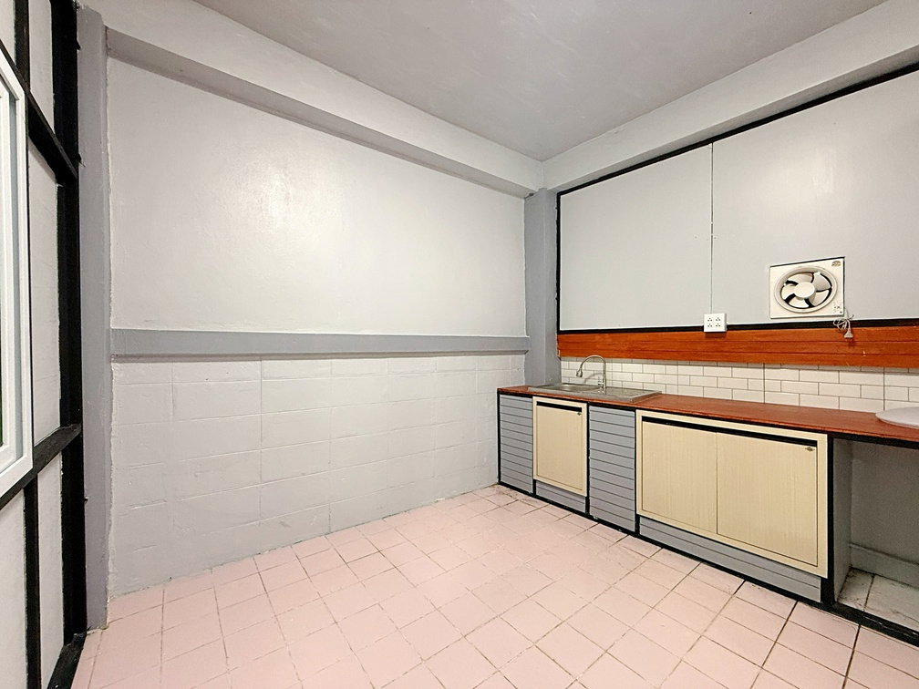 picture Townhouse for sale in Saraburi - 10/14