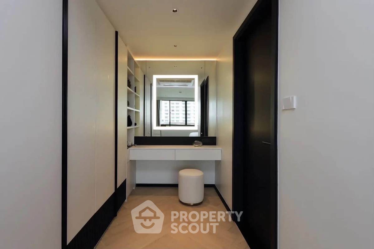 รูป คอนโด 1 ห้องนอน Lake Avenue Sukhumvit 16 ขาย ใกล้ BTS Asoke (ID 3249825) - รูปที่ 10/12