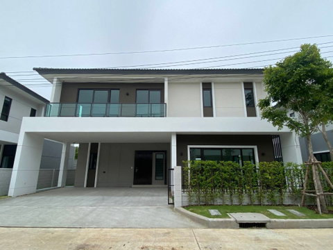 ให้ เช่าบ้านเดี่ยวหลังใหญ่ Centro ราชพฤกษ์-สวนผัก 300 ตรม ใกล้ Central Westville