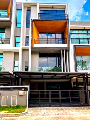Townhouses for rent Saphan Sung : 3.5-Story Townhome for Rent Nirvana DEFINE Srinakarin-Rama 9, 3 beds 4 baths 23 Sqw  230 Sqm Fully Furnished near Krungthep Kreetha : KT26R-026
