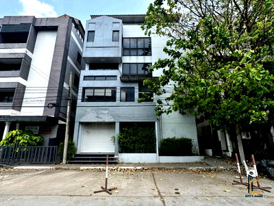 สำนักงาน ถนนวิภาวดีรังสิต : ✨Rare Asset, Investment Building ✨ 5 bath 19mb - Airport Mini Office 📞Call 090 919 9898