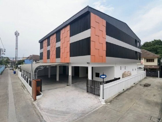 รูป ให้เช่าอาคารสำนักงาน 3 ชั้น พร้อมโกดัง ซอยสุขุมวิท 107 ซอยแบริ่ง อาคารปรับปรุงใหม่ เหมาะเป็นสำนักงาน , ธุรกิจ Online , อื่น / รถใหญ่ เข้าออกได้ - รูปที่ 1/12
