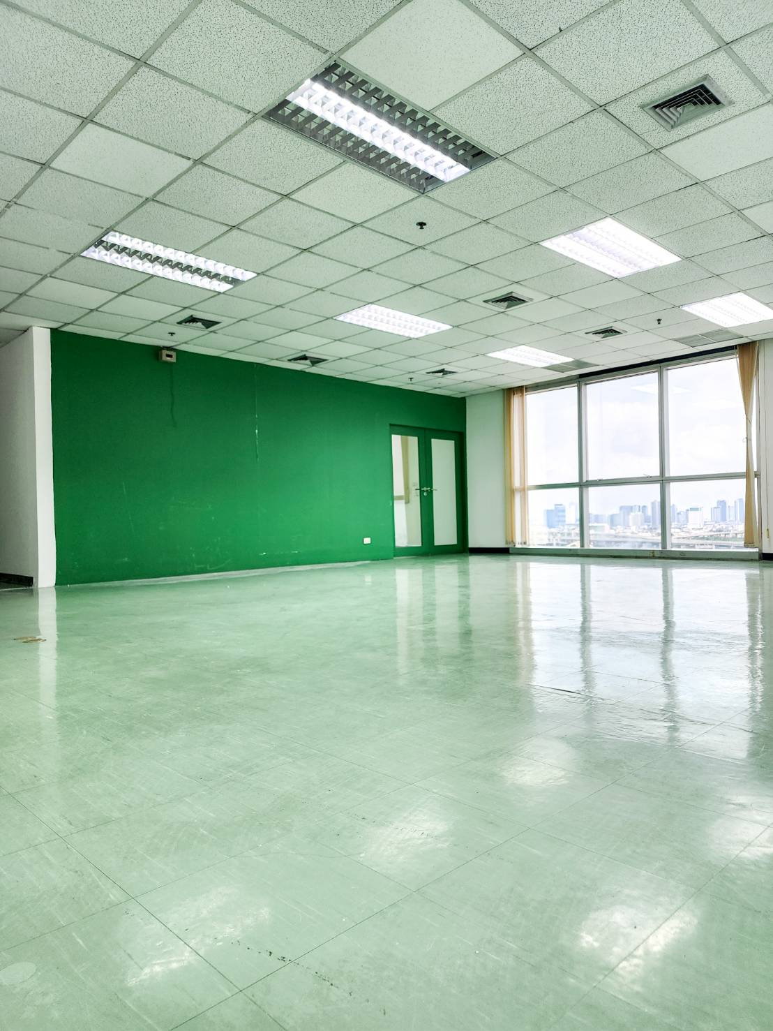 ให้เช่า TP&T Tower 157 ตร.ม. พื้นที่สำนักงานใกล้ BTS หมอชิต MRT สวนจตุจักร เซ็นทรัลลาดพร้าว สนามบินดอนเมือง