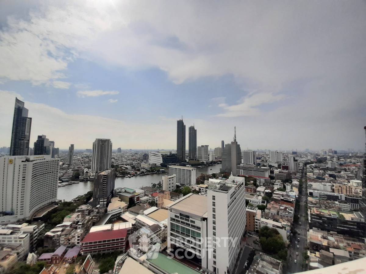รูป คอนโด 1 ห้องนอน ชั้น 30 Nusa State Tower ใกล้ BTS สะพานตากสิน (ID 514133) - รูปที่ 8/9