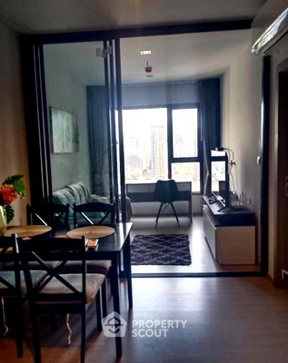 Condos for sale : 32nd-Floor 1-BR Condo At Life Asoke - Rama 9 Near MRT Phra Ram 9 (ID 3007475)