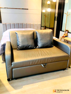 Condos for rent : Ideal City Living at a Great Price Ashton Silom near BTS Chong Nonsi
