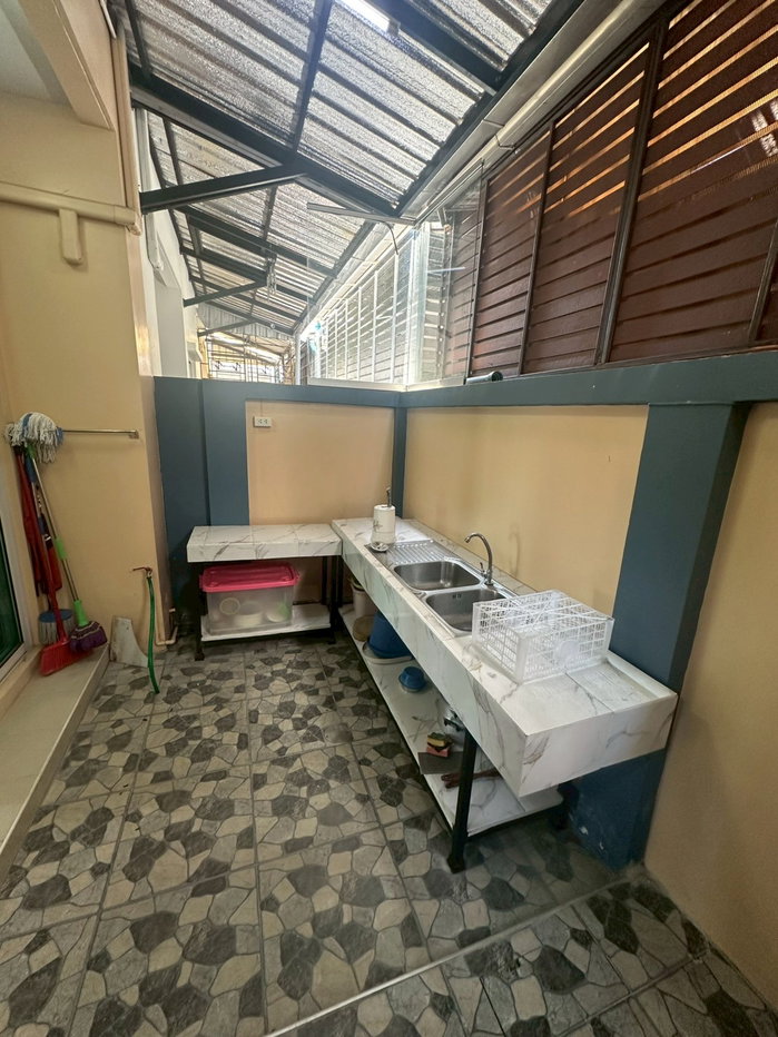 รูป ให้เช่าทาวน์เฮ้าส์ Home Office บ้านกลางเมือง สาทร-ตากสิน 2 ใกล้ BTS วุฒากาศ เพียง 900 เมตร ขนาด 175 ตรม 3 ชั้น 3 ห้องนอน 3 ห้องน้ำ   - รูปที่ 4/15