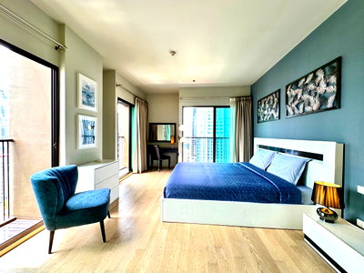 คอนโดให้เช่า : For rent Condo  Noble Refine Fully Furnished  (S15-31645)