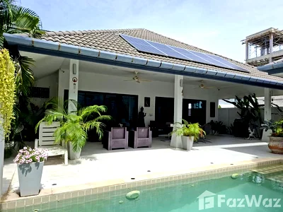 Houses for sale Phuket : 2 Bedroom Villa for sale in Rawai, Phuket  6734714
