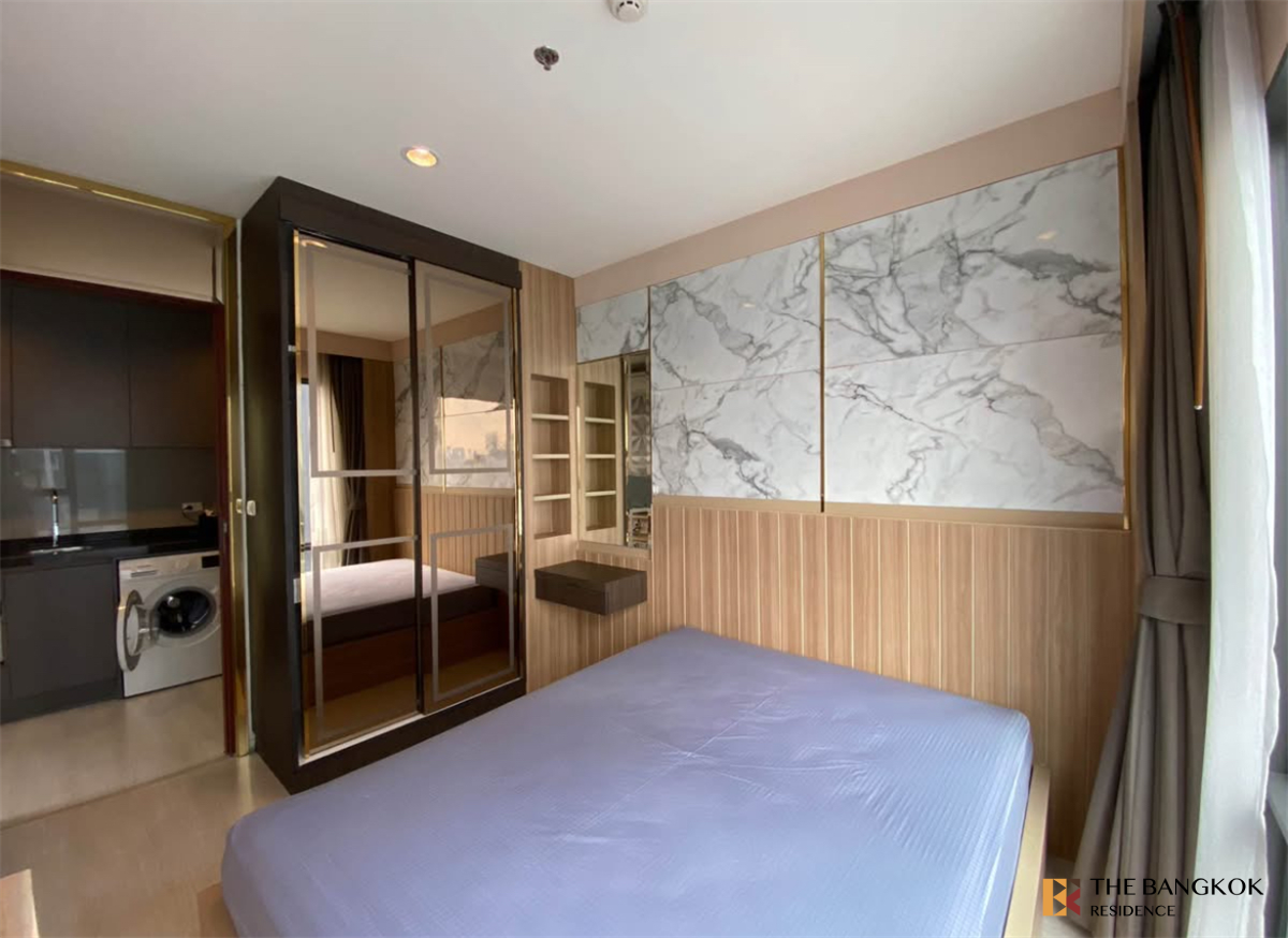picture RHYTHM Asoke near MRT Rama 9 Station Easy Travel, Fully Utilized Space - 9/10