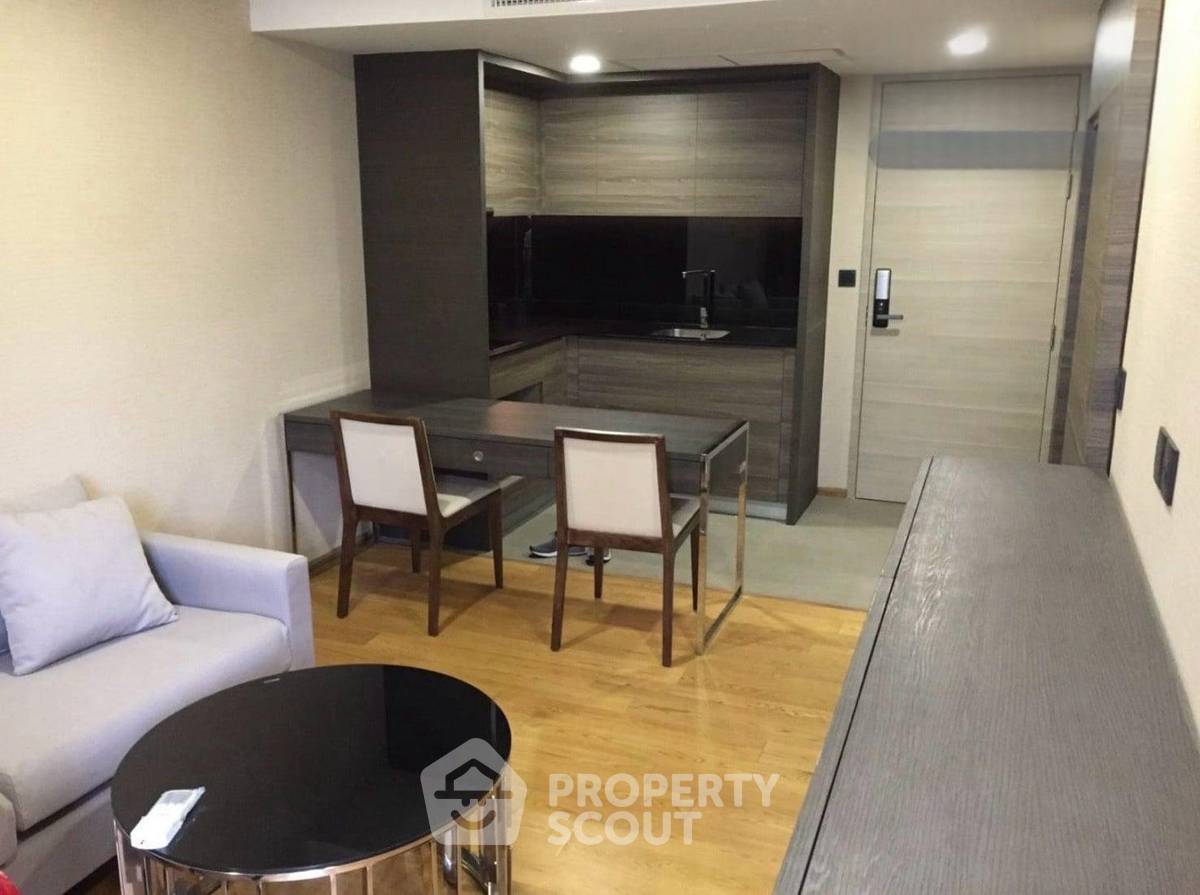 picture 200m To BTS Chit Lom | 1-BR Condo At Klass Langsuan (ID 3239236) - 4/8