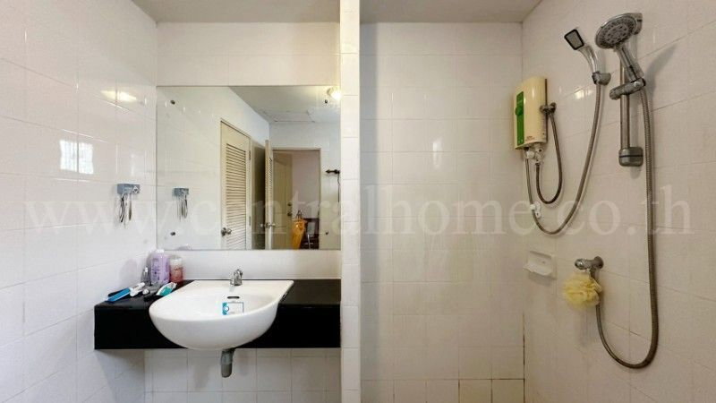 รูป บ้านเดี่ยว 2 ชั้น พฤกษา วิลเลจ 1 ลำลูกกา หลังมุม พร้อมอยู่ ขายถูก - รูปที่ 13/20