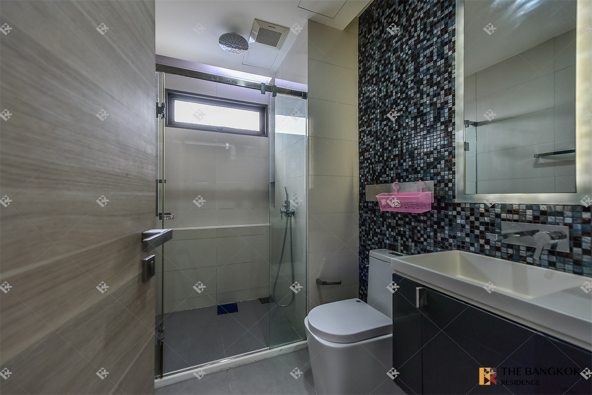 picture The Room Sathorn-St.Louis  High-potential Location, Not as Expensive as You Think - 10/10