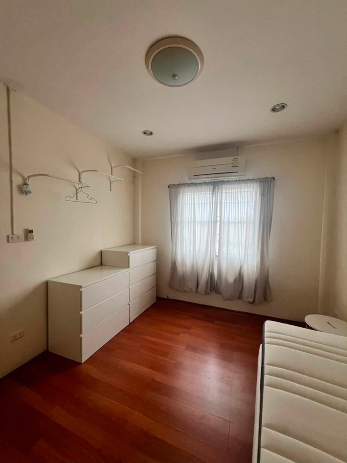 รูป ให้เช่า ทาวน์โฮม หมู่บ้าน ไลโอ พหลโยธิน-วัชรพล (พหลโยธิน 54/1) 3 ชั้น 3 นอน 3 น้ำ 20 ตรว เพียง 17000 บาท - รูปที่ 19/25