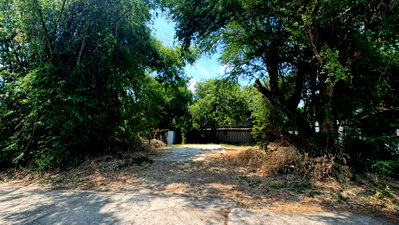 Land for sale Sangkhom Songkhro Road : Land for sale in Ladprao 71, Sangkomsongkro 16, size 1 rai 51 square wa. Convenient transportation.