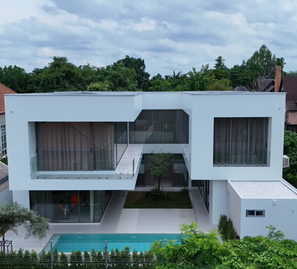 รูป 🏡 ขายด่วน! HANA HOUSE Pool Villa บ้านหรู โครงการฟลอร่าวิลล์ ดอยสะเก็ด 📞 063-664-9056 - รูปที่ 2/9
