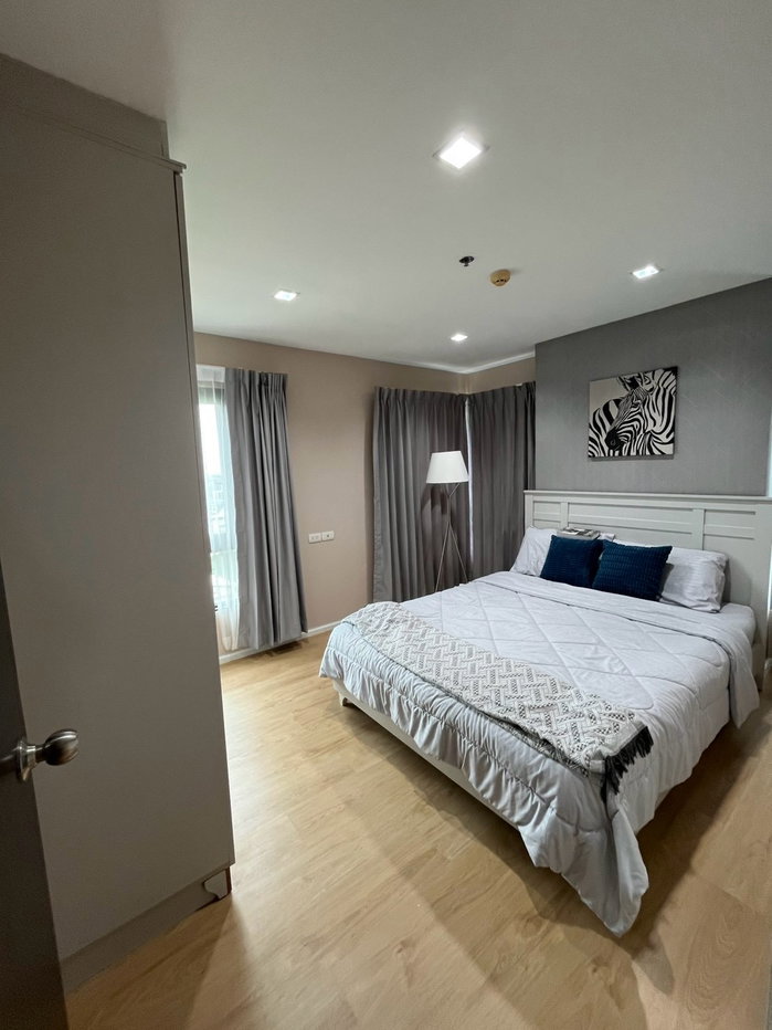 picture FOR RENT — KNIGHTSBRIDGE BEARING - 14/22