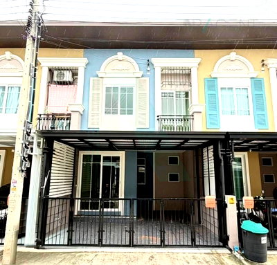 Townhouses for sale Bang Pu Industrial Estate (North) : For Sell Town house GOLDEN TOWN BANGNA KM.5 2-story 3 bedroom 2 bathroom