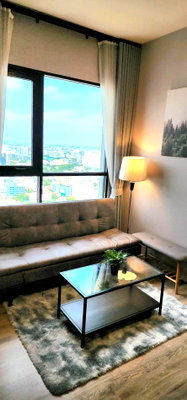 ขายคอนโด : ขาย คอนโด Knightsbridge Prime Ratchayothin ห้องมุม เพดานสูง ใกล้ BTS พหลโยธิน 24 พื้นที่ 33.32 ตรม ชั้น 27