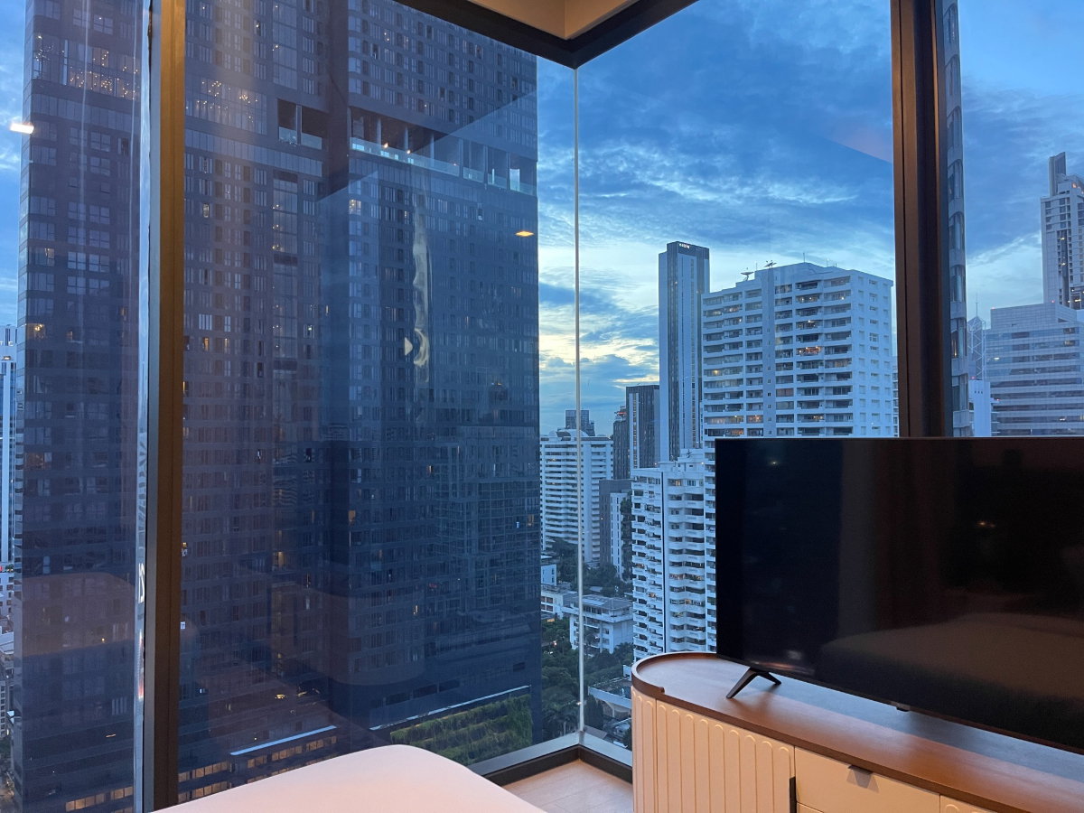 picture CD03479 - Celes Asoke : BTS Asoke - 15/20