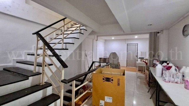 รูป อาคารพาณิชย์ 4.5 ชั้น 1 คูหา ติดถนนใหญ่ศาลายา-นครชัยศรี (สาย 4006) ตรงข้าม ม.มหิดล ศาลายา - รูปที่ 28/50