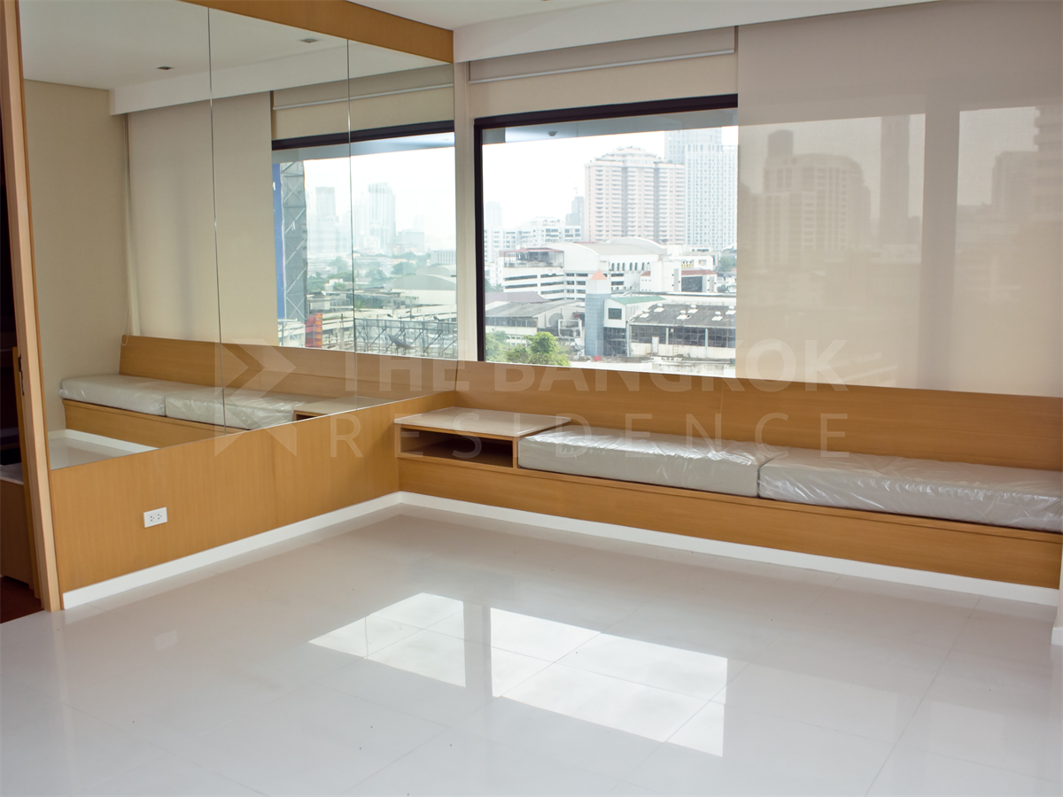 picture Amanta Lumpini Easy Travel, Fully Utilized Space near MRT Khlong Toei Station - 4/10