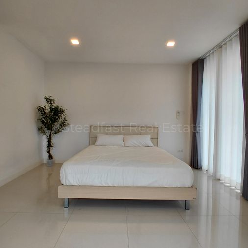 ให้เช่าทาวน์โฮม 3 ห้องนอน 23.7 ตร.ม. 94.8 ตร.ว. เดอะบลิซ แอท ทเวนตีไฟฟ์