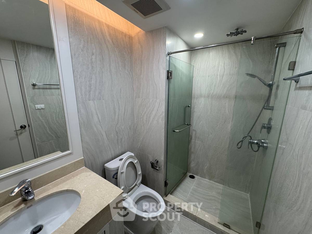 picture 3-BR Condo For Sale, Wilshire Phrom Phong, 10th Floor Near BTS Phrom Phong (ID 512205) - 16/31