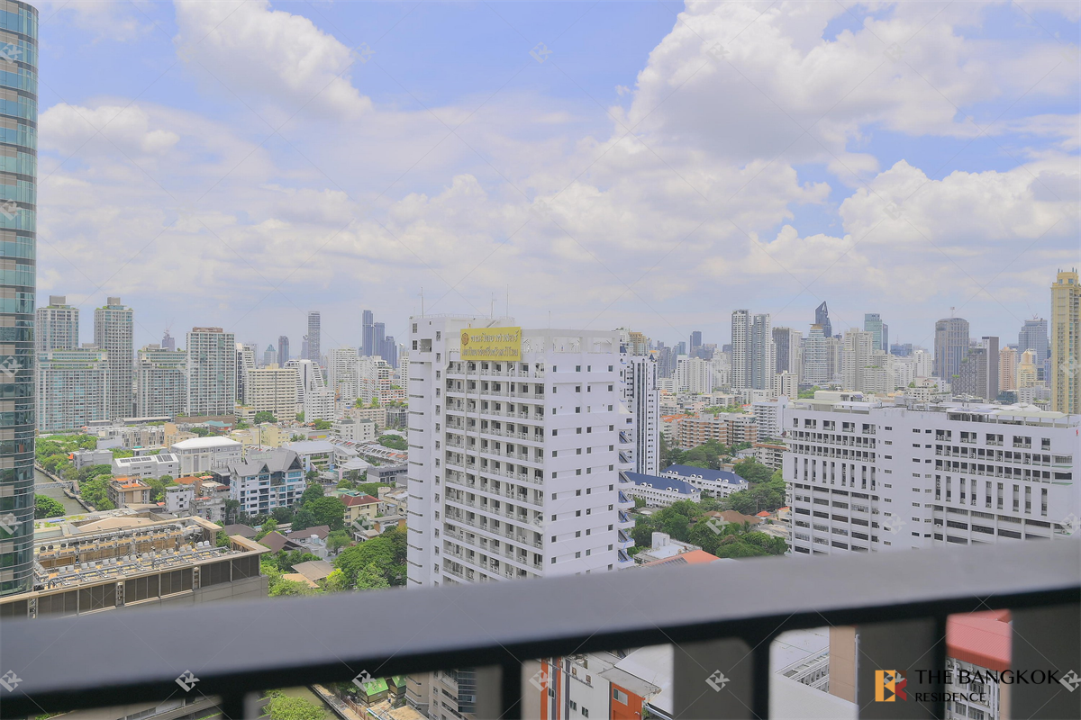picture Ideo Mobi Asoke Comfortable and Ready to Move-in near MRT Phetchaburi Station - 6/10