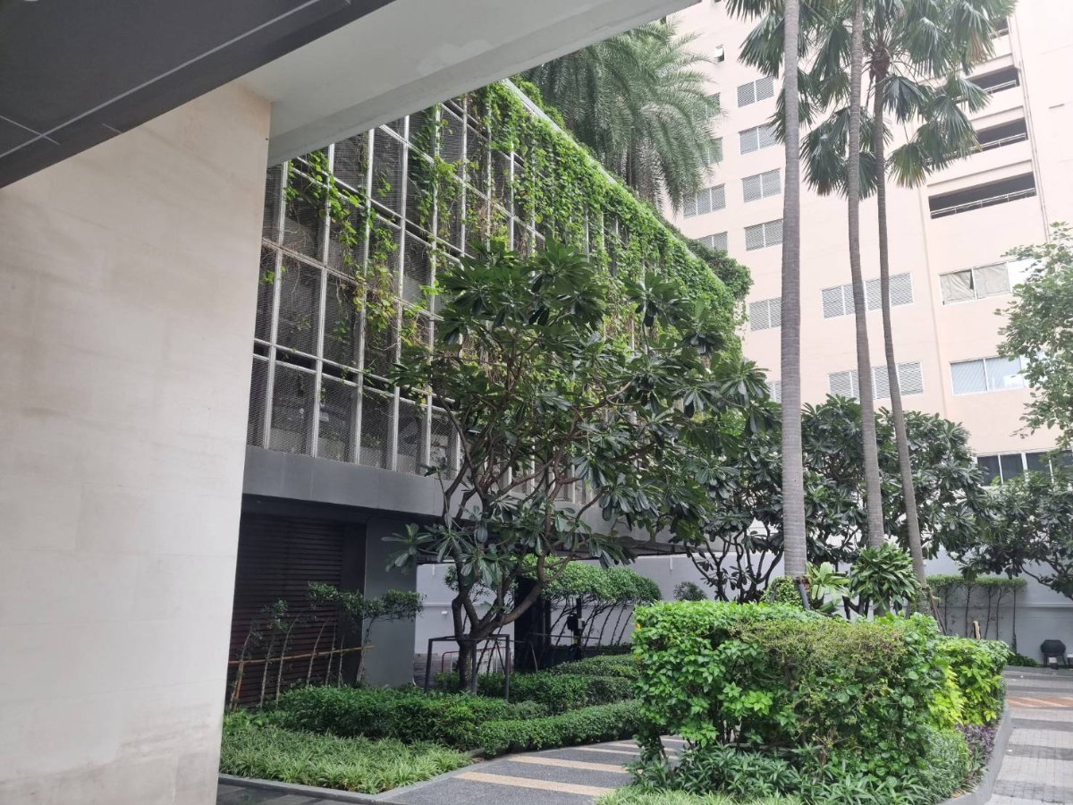 รูป ขาย Rare Green View in Asoke The Room Sukhumvit 21 คอนโดใจกลางเมือง 53.58 ตร.ม ชั้น 5 - รูปที่ 4/22