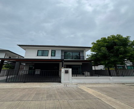 sss576 ขายขาดทุนน บ้านเดี่ยว 2 ชั้น บริทาเนีย บางนา-สุวรรณภูมิ กม.26 Britania Bangna-Suvarnabhumi Km.26