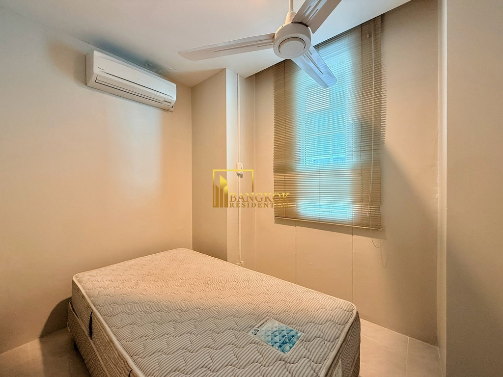 picture Stunning 4 Bedroom Duplex Penthouse Apartment in Thonglor - BR0617AP - 43/55