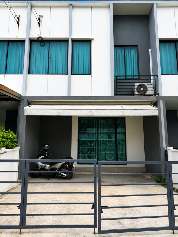 picture For Rent: Pleno Ramintra | Pet-Friendly 3-Bedroom Townhome | Ready to Move In - 10/10