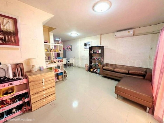 รูป ทาวน์โฮม 2 ชั้น ซื่อตรง สายไหม บ้านพร้อมอยู่ ถูกสุดในโครงการ - รูปที่ 6/18