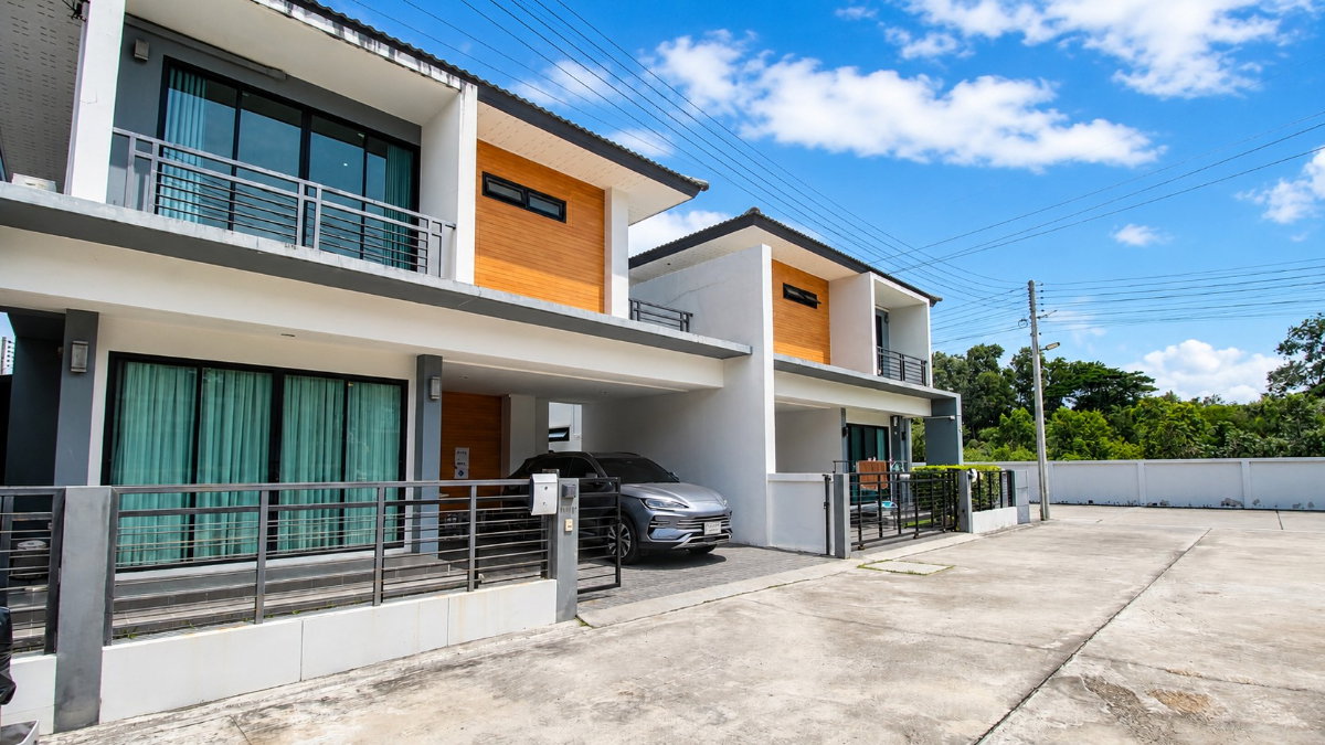 รูป ขายบ้านแฝด 2 ชั้น  42.6 ตร.ว. 3 ห้องนอน หมู่บ้านสกายวิลล์ (Skyville) บ้านแลง ระยอง ใกล้ IRPC  - รูปที่ 2/22