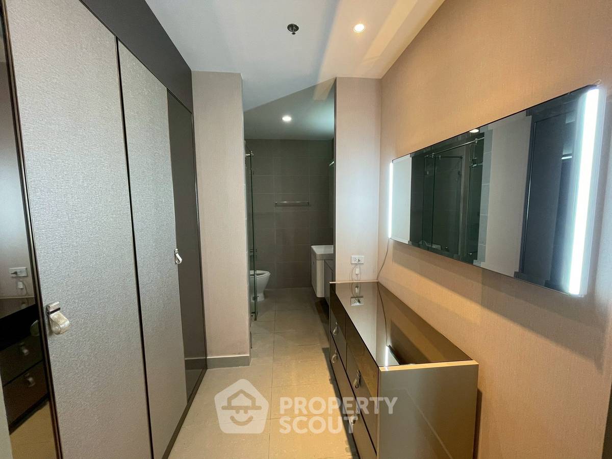 รูป ใกล้ BTS เพลินจิต 100 ม. คอนโด 1 ห้องนอน Noble Ploenchit (ID 2699107) - รูปที่ 7/8