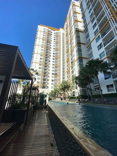 A050297 The Parkland Taksin - Thapra
