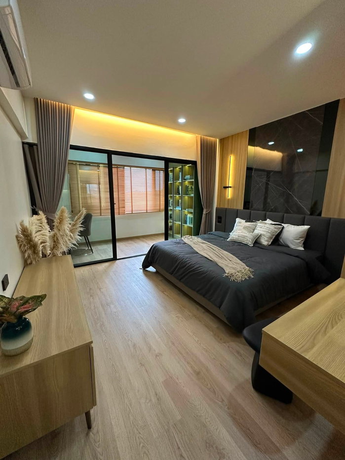 รูป 🔥 ขาย! ดอยปิง แมนชั่น 🏙️ คอนโดรีโนเวทใหม่ย่านช้างคลาน ห้องใหญ่ 64 ตร.ม. สไตล์ Modern Contemporary วิวสวย พร้อมอยู่! - รูปที่ 10/12