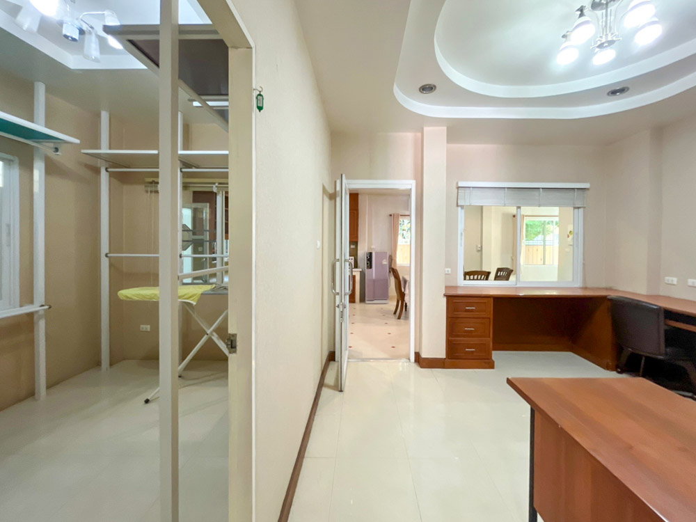 รูป ให้เช่า Pool Villa ใกล้กาดฝรั่งและโรงเรียนนานาชาติ | หางดง เชียงใหม่ - รูปที่ 17/48