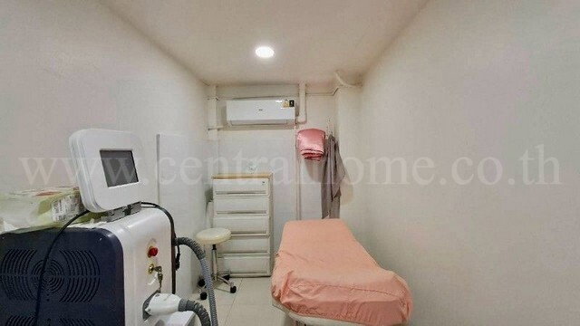 รูป อาคารพาณิชย์ 4.5 ชั้น 1 คูหา ติดถนนใหญ่ศาลายา-นครชัยศรี (สาย 4006) ตรงข้าม ม.มหิดล ศาลายา - รูปที่ 33/50