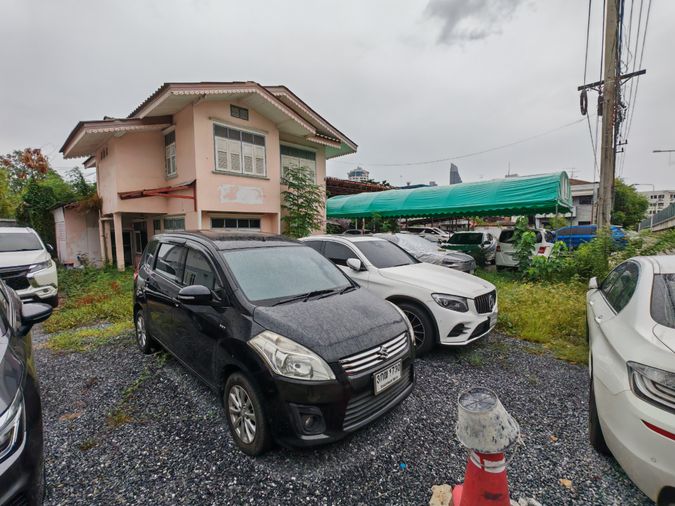 ให้เช่าบ้านเดี่ยว 7 ห้องนอน 380 ตร.ว. เขตบางคอแหลม