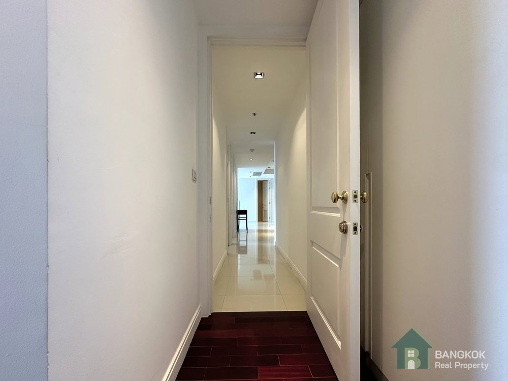 picture Athenee Residence  |  3 Bed Luxury Condo for Rent  BTS Ploenchit - 10/22