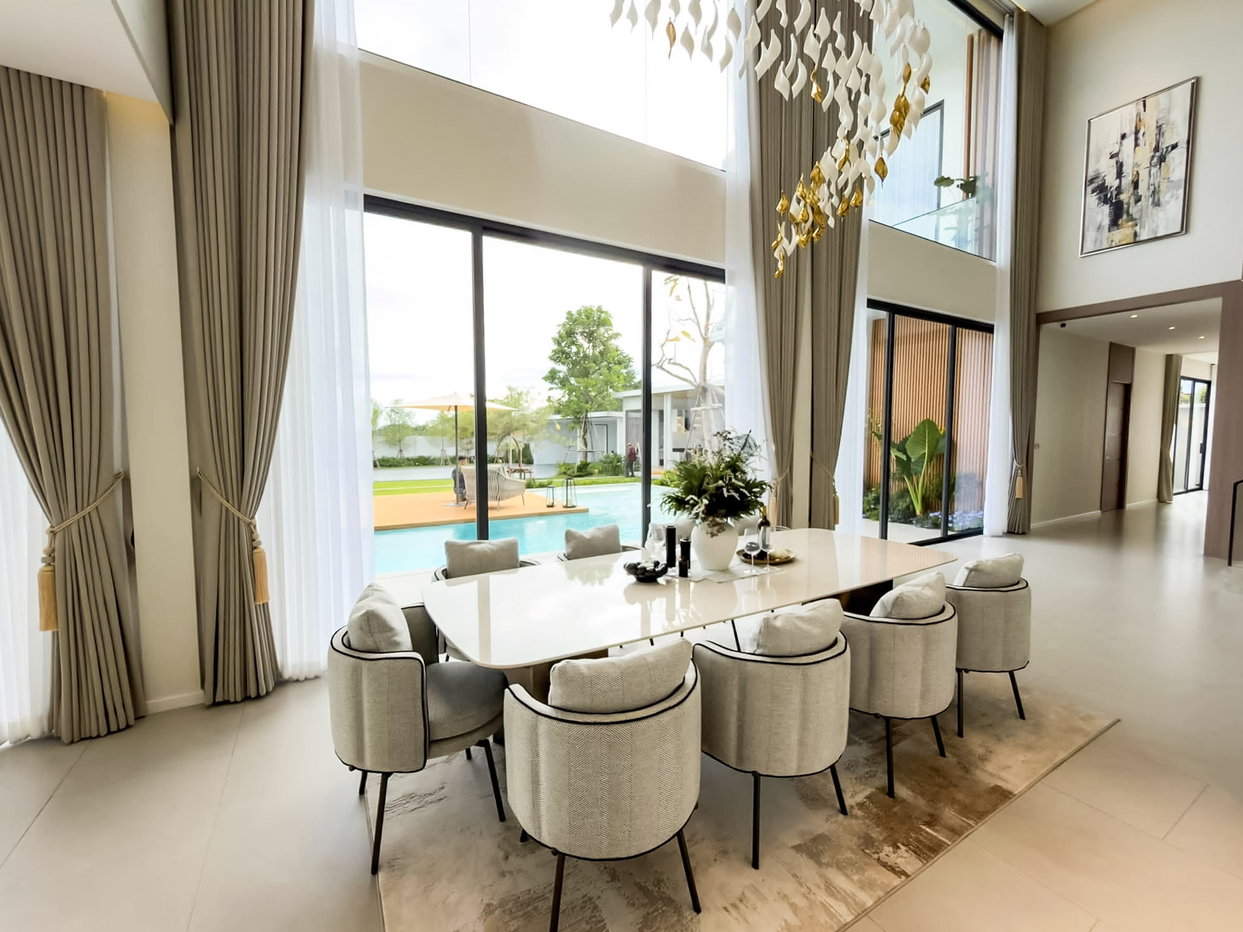 รูป 5 Bedroom Ultra Luxury Pool Villa for Sale Mabprachan Pattaya - รูปที่ 6/28