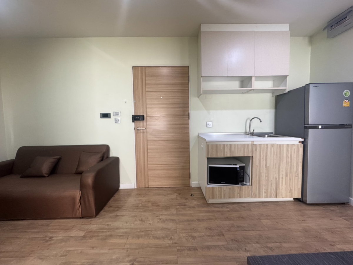 รูป ให้เช่าเอชทู สโตน คอนโด รามอินทรา 21  H2 Stone Condo Ramindra21 เฟอร์ไฟฟ้าครบ  แอร์ 3 เครื่อง 2 ห้องนอน 1 ห้องน้ำ มีเครื่องซักผ้า วิวสระ  - รูปที่ 11/16