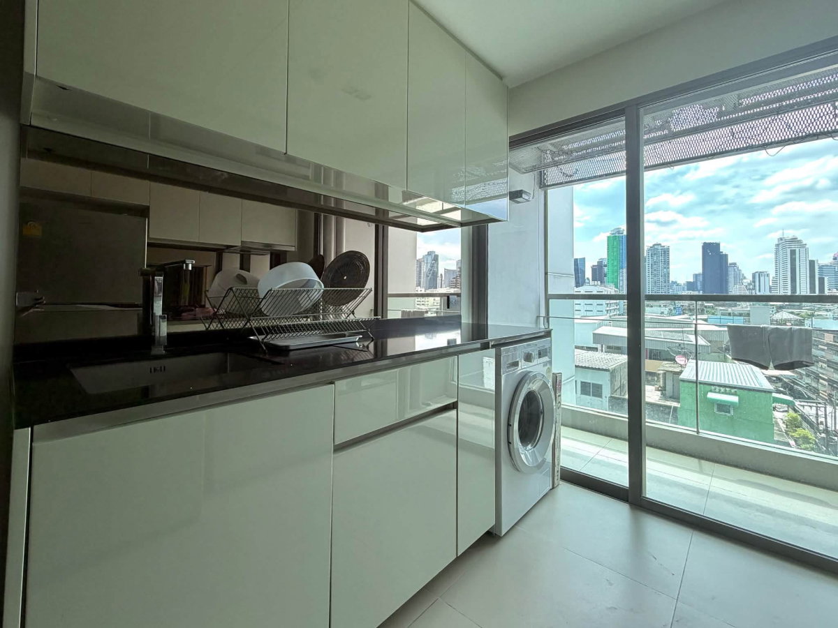 รูป ห้เช่าคอนโด ready to move in ** พร้อมอยู่ **   📌  THE ROOM  เจริญกรุง 30 - รูปที่ 6/9