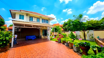 Houses for rent Thepanya Hospital : For Rent Ruamchok Market, HomePro San Sai, Central Festival , and Tonkla School.
