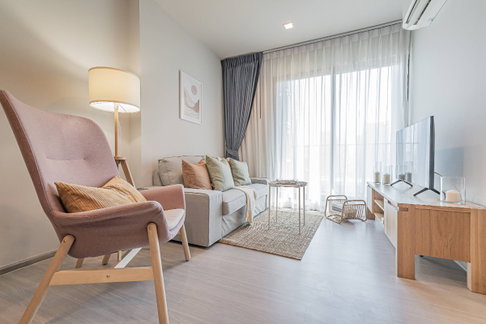 For rent 🌟 Life Asoke Rama 9🌟 2 Bedrooms 😍 Size 59.25 sqm. Near MRT Rama 9🚆Ready to move🥰