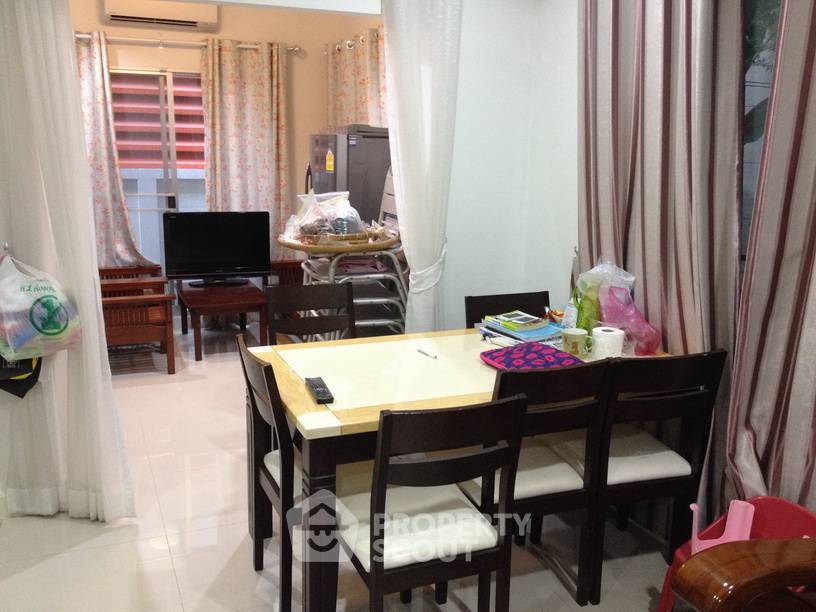 รูป ทาวน์เฮ้าส์ 3 ห้องนอน Vista Park Rama 2 บางบอน (ID 2057361) - รูปที่ 2/9